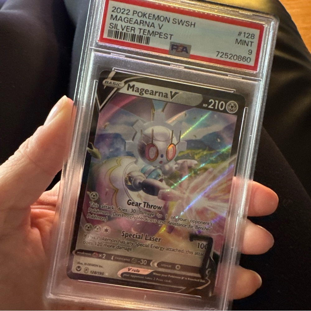 Magearna V Pokémon Card